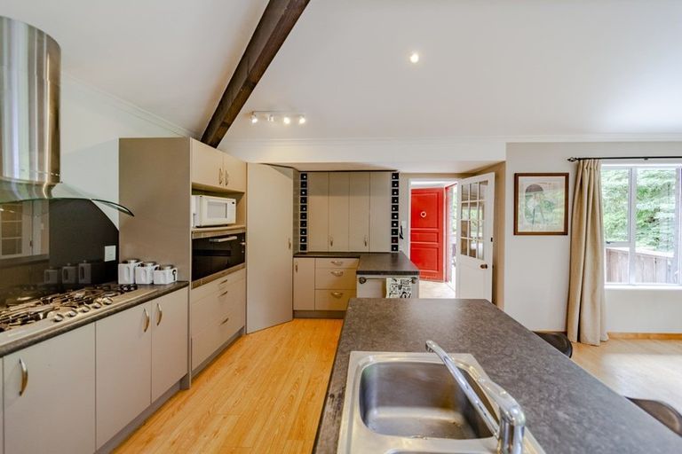 Photo of property in 1772 Porangahau Road, Wanstead, Waipukurau, 4284