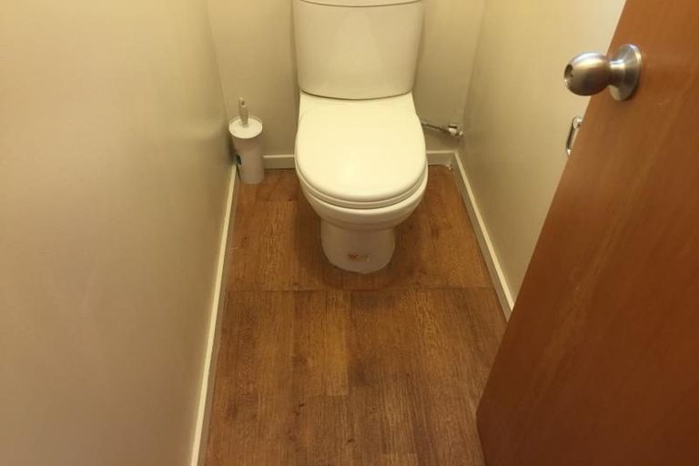 Photo of property in 348 Blenheim Road, Upper Riccarton, Christchurch, 8041