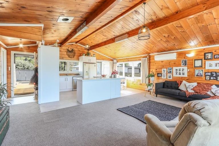 Photo of property in 27 Bell Road, Western Heights, Rotorua, 3015