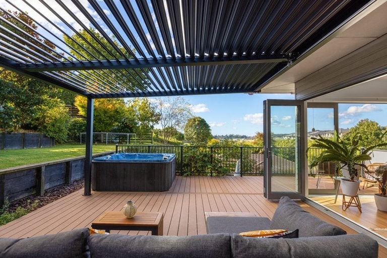 Photo of property in 142 Condor Drive, Pyes Pa, Tauranga, 3112