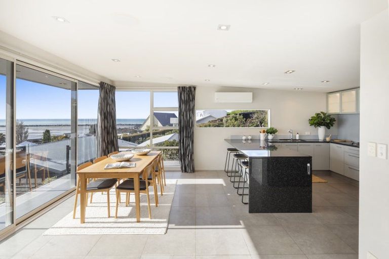 Photo of property in 42b Marama Crescent, Mount Pleasant, Christchurch, 8081