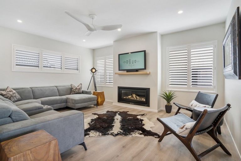 Photo of property in 204 Bond Street, Whangamata, 3620