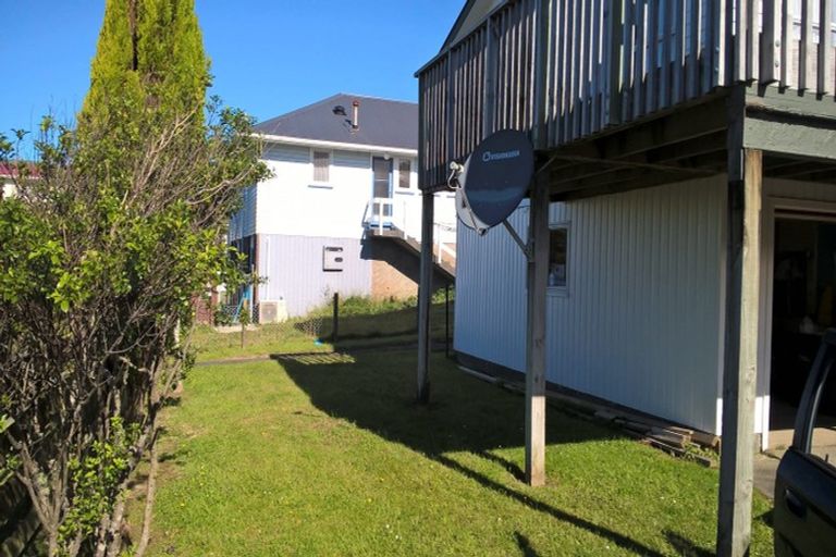 Photo of property in 3 Colorado Grove, Brooklyn, Wellington, 6021