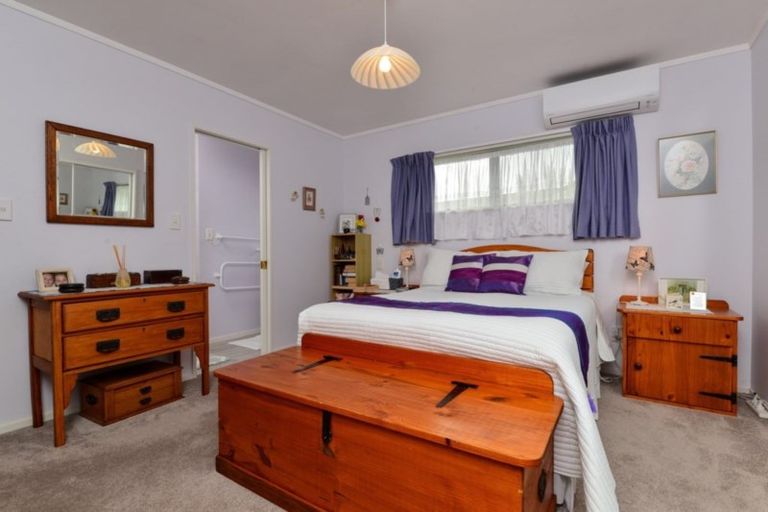 Photo of property in 22 Halcione Close, Flagstaff, Hamilton, 3210