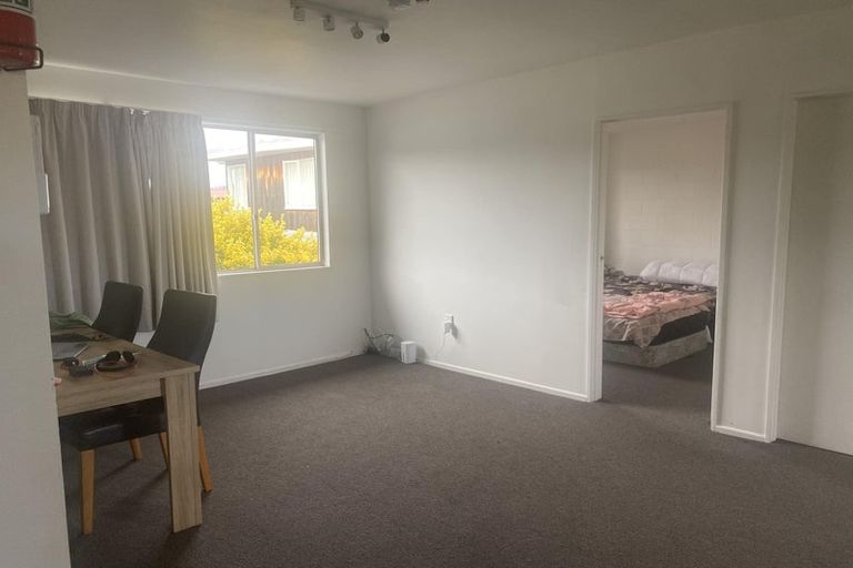 Photo of property in 1/158 Kings Crescent, Hutt Central, Lower Hutt, 5010