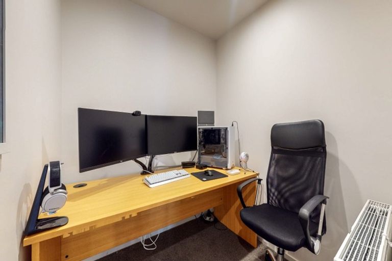 Photo of property in 16b Rarangi Way, Owhiro Bay, Wellington, 6023