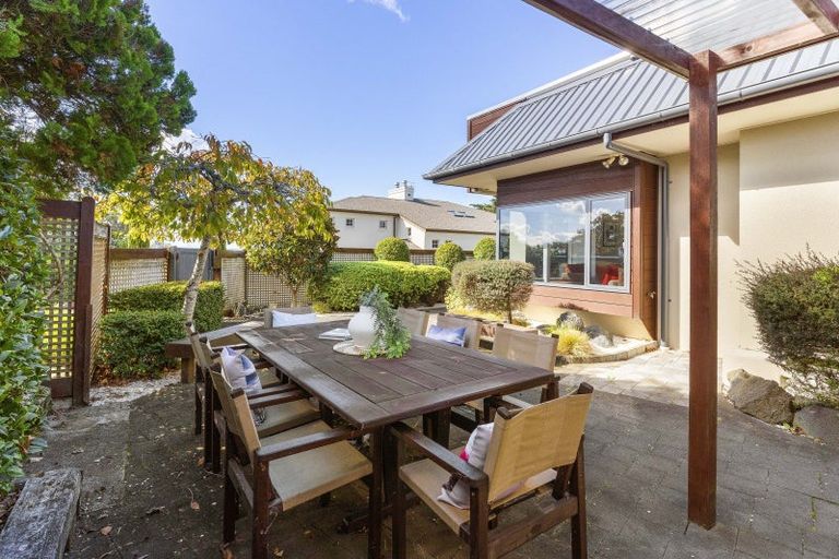 Photo of property in 17 Sea View Terrace, Cockle Bay, Auckland, 2014