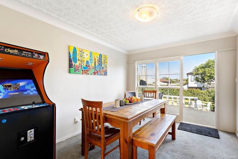 Photo of property in 73 Hutchinsons Road, Bucklands Beach, Auckland, 2014