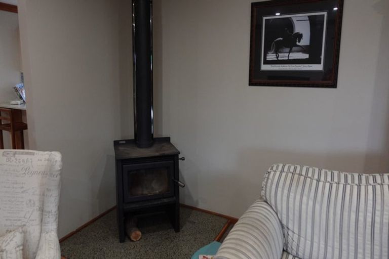 Photo of property in 86 Gladstone Road, Levin, 5571