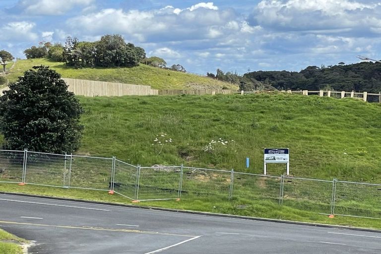 Photo of property in 79 Stratford Drive, Cable Bay, 0420