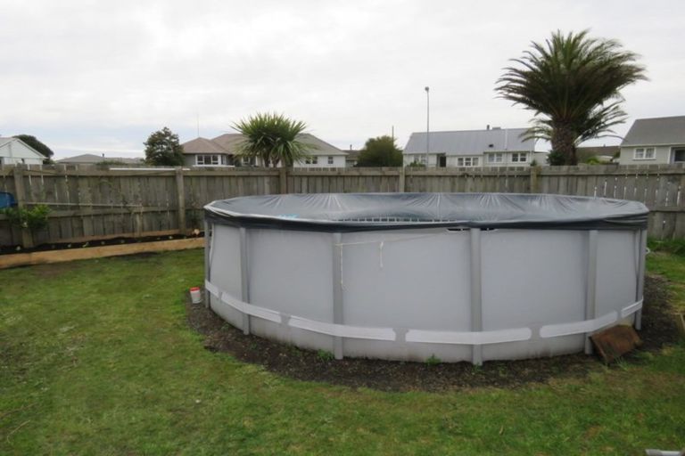 Photo of property in 72 Rintoul Street, Westport, 7825