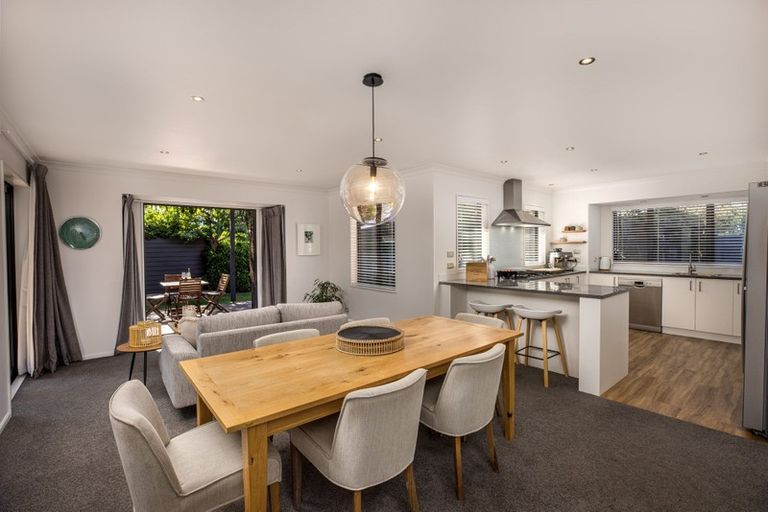 Photo of property in 11 Heathridge Place, Lincoln, 7608