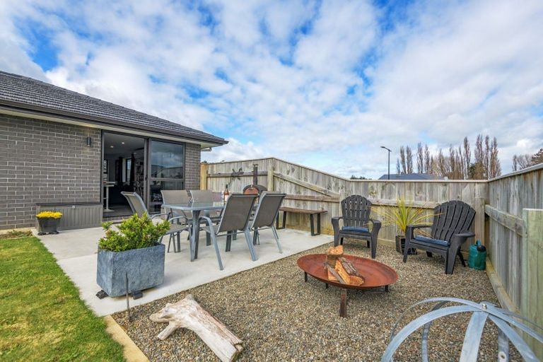 Photo of property in 27 Oldfield Lane, Marton, 4710