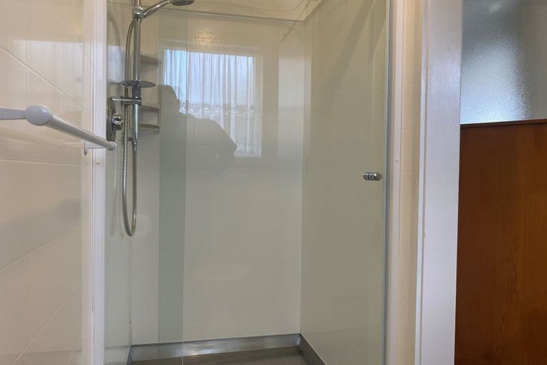 Photo of property in 26 Porutu Street, Fairfield, Lower Hutt, 5011