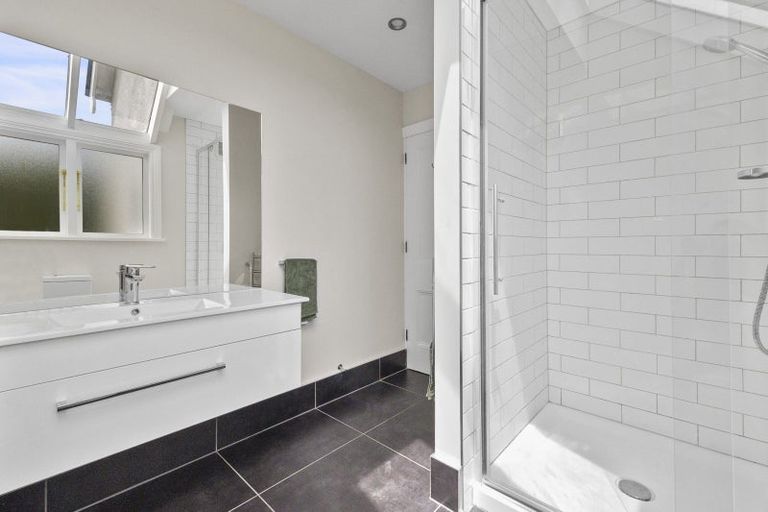 Photo of property in 29 Granville Terrace, Belleknowes, Dunedin, 9011