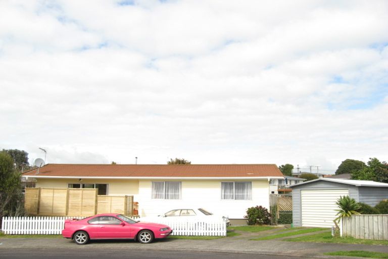 Photo of property in 4 Cassia Place, Bell Block, New Plymouth, 4312