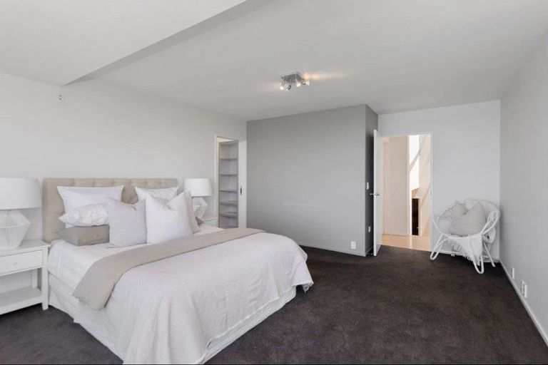 Photo of property in 10 Smugglers Cove, Scarborough, Christchurch, 8081