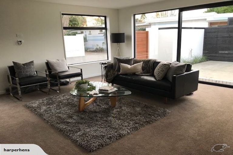 Photo of property in 80c Clyde Road, Ilam, Christchurch, 8041