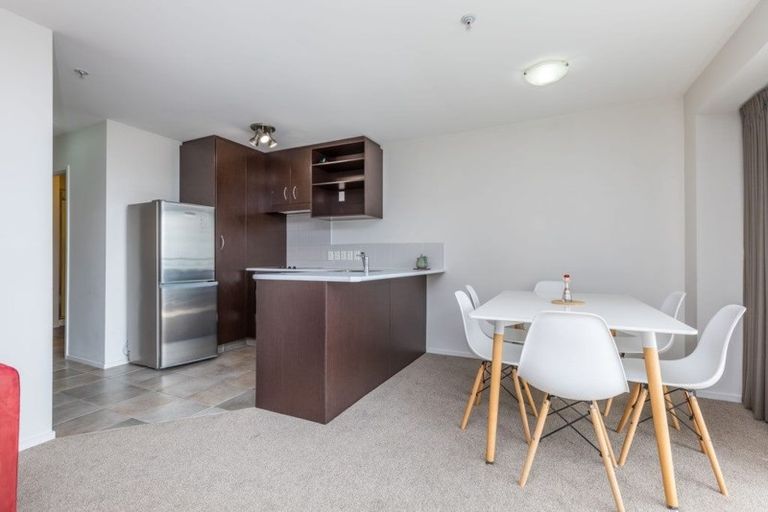 Photo of property in The Statesman Apartments, 710/1 Parliament Street, Auckland Central, Auckland, 1010