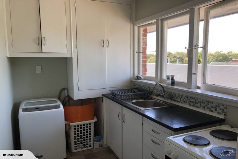 Photo of property in 1/19 Newbridge Place, Ilam, Christchurch, 8041