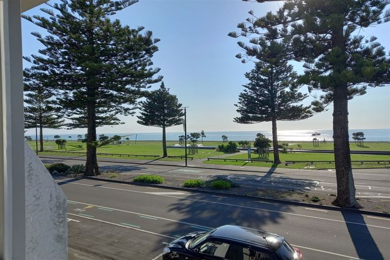 Photo of property in 459 Marine Parade, Napier South, Napier, 4110