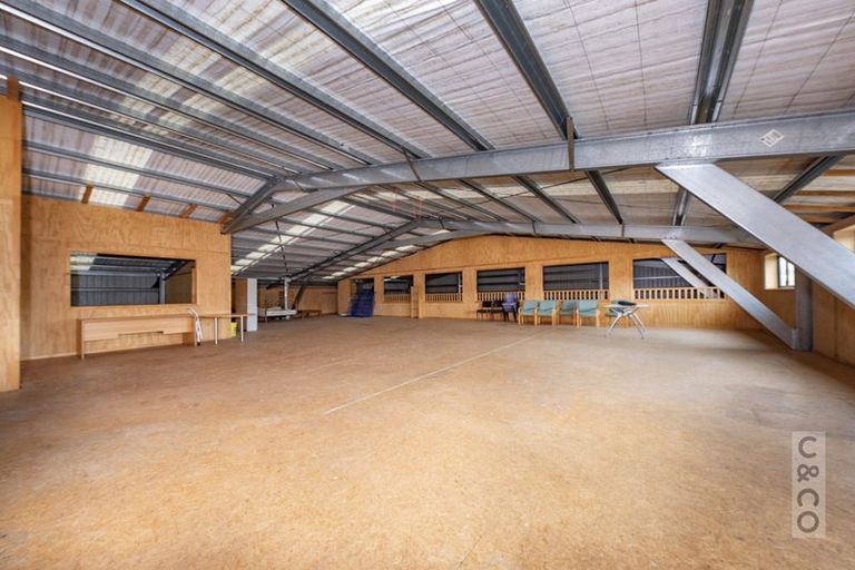 Photo of property in 522 State Highway 16, Kumeu, 0892