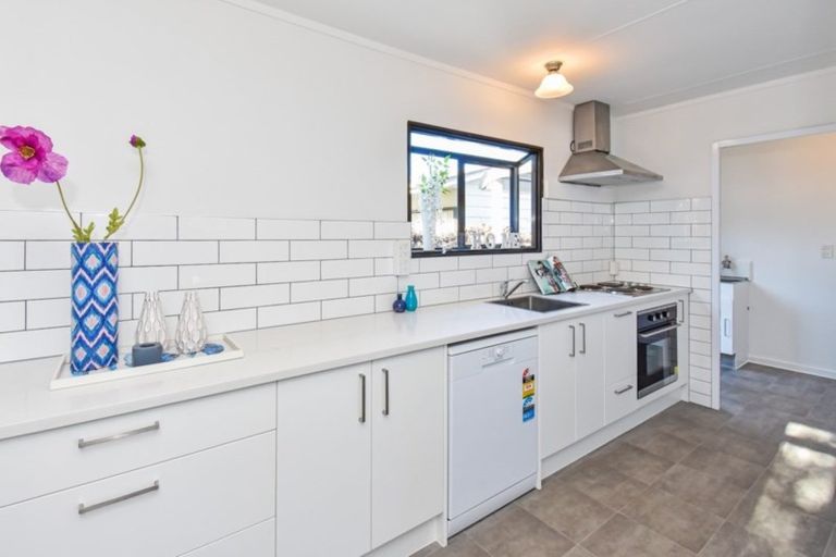 Photo of property in 10a Avis Avenue, Papatoetoe, Auckland, 2025