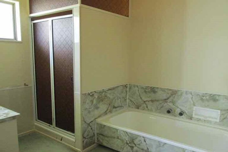 Photo of property in 12 Otupai Street, Two Mile Bay, Taupo, 3330