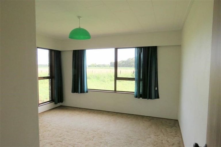 Photo of property in 46 Airport Drive, New Plymouth Airport, New Plymouth, 4373