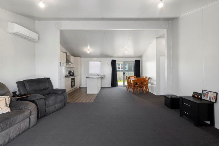 Photo of property in 37a Brookland Road, Western Heights, Rotorua, 3015