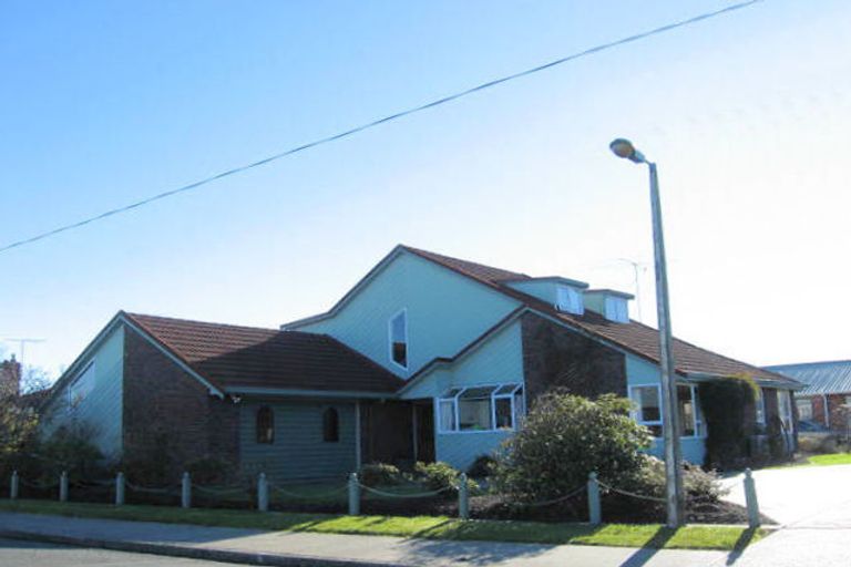 Photo of property in 98 Catherine Street, Windsor, Invercargill, 9810