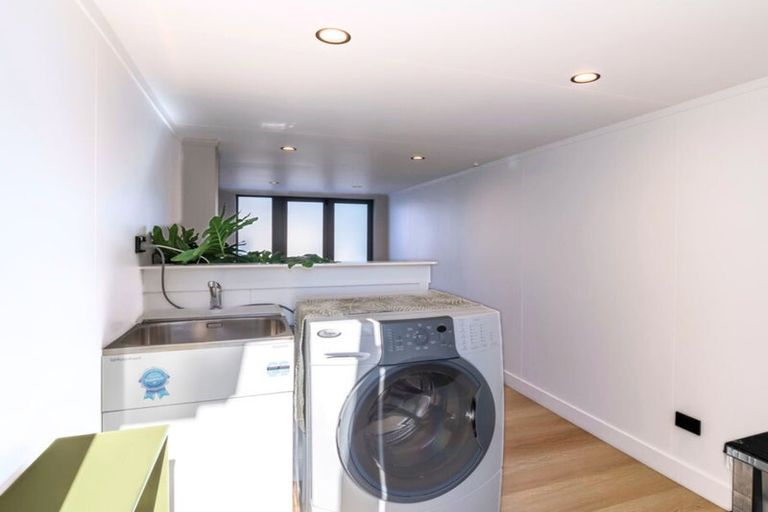 Photo of property in 2b The Circle, Manly, Whangaparaoa, 0930