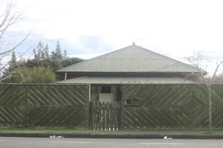 Photo of property in 110 George Street, Hikurangi, 0114