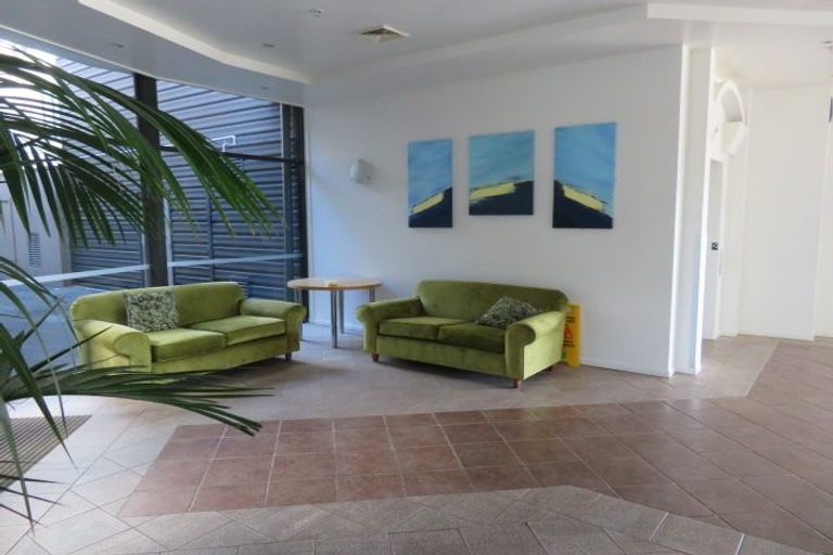Photo of property in The Rennaissance, 12k/18 Ronwood Avenue, Manukau, Auckland, 2104
