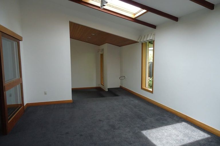 Photo of property in 9 Parkstone Avenue, Ilam, Christchurch, 8041