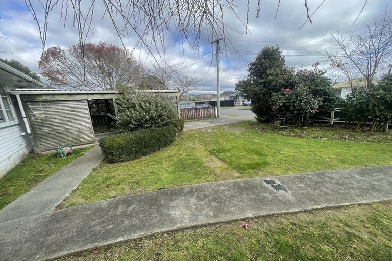 Photo of property in 24 Routley Crescent, Elderslea, Upper Hutt, 5018