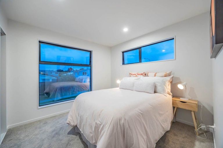 Photo of property in 46b Portadown Avenue, Pakuranga Heights, Auckland, 2010