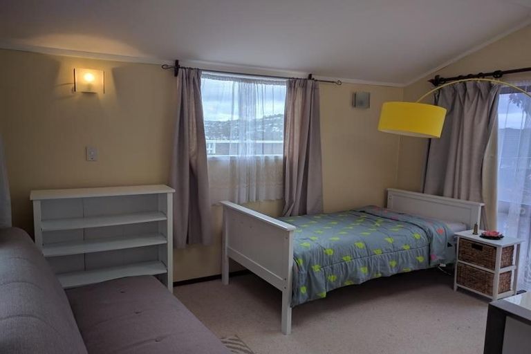 Photo of property in 42 Truscott Avenue, Johnsonville, Wellington, 6037