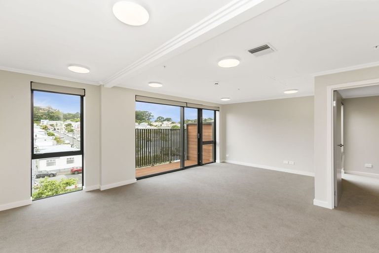 Photo of property in Mary Potter Apts, 30 Owen Street, Newtown, Wellington, 6021