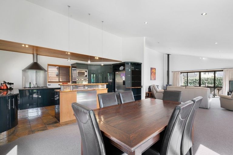 Photo of property in 8 Baker Grove, Wanaka, 9305