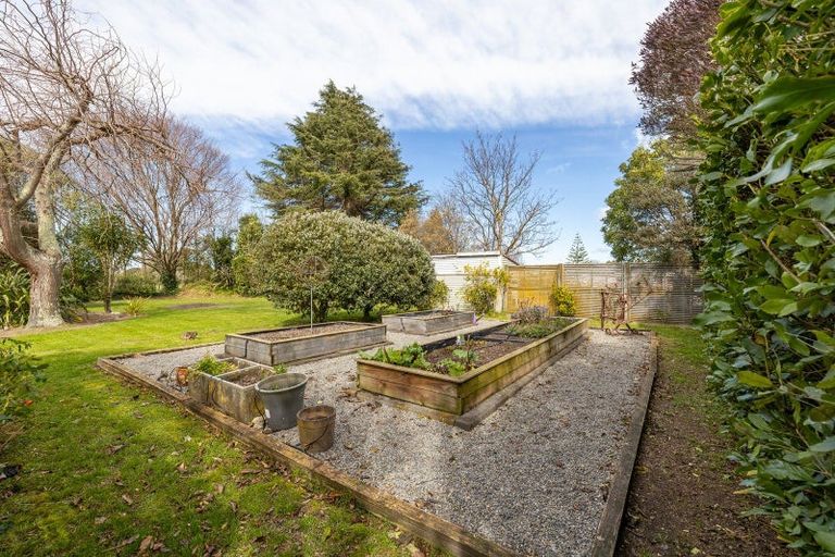 Photo of property in 35 Green Lane Road, Masterton, 5810