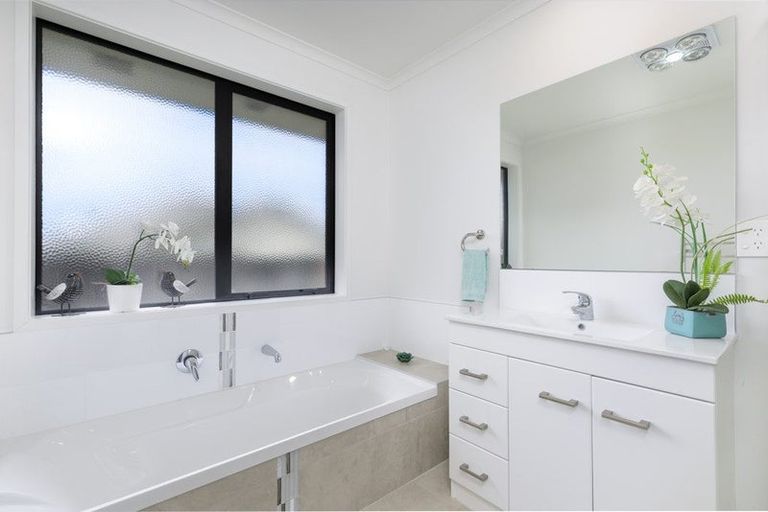 Photo of property in 6 Matau Close, Te Kauwhata, 3710