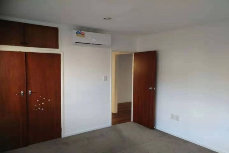 Photo of property in 2/279 Shirley Road, Papatoetoe, Auckland, 2025