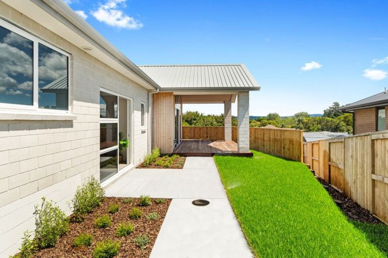Photo of property in 18 Pinkerton Place, Ohauiti, Tauranga, 3112