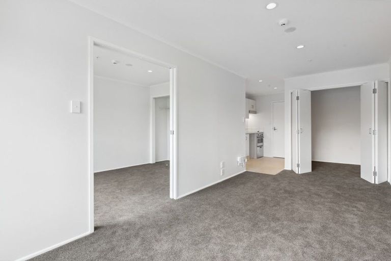 Photo of property in 30/9c Westward Ho, Glen Eden, Auckland, 0602