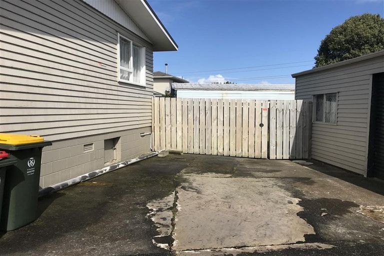 Photo of property in 23 Zelda Avenue, Clover Park, Auckland, 2023