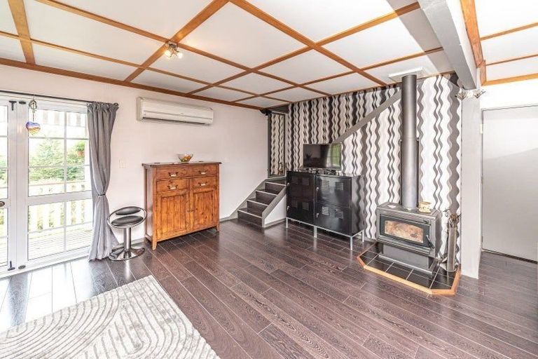 Photo of property in 10 D'arcy Road, Bastia Hill, Whanganui, 4500