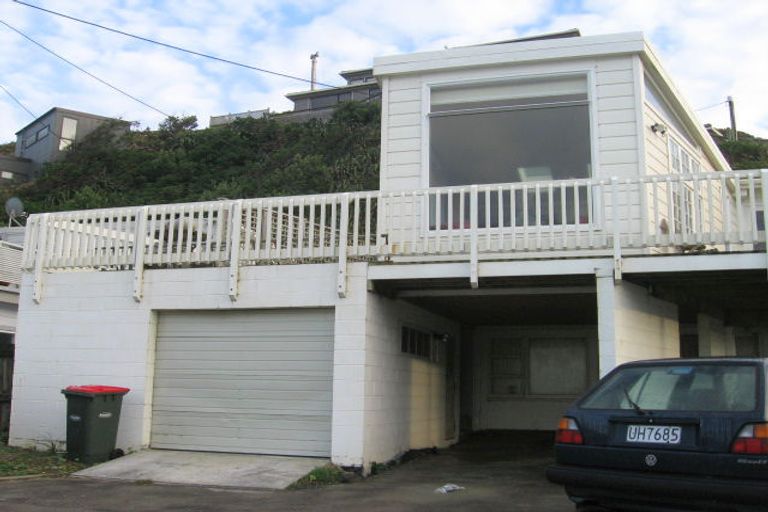 Photo of property in 68 Owhiro Bay Parade, Owhiro Bay, Wellington, 6023
