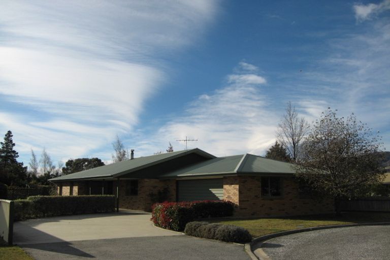 Photo of property in 16 Clare Place, Cromwell, 9310