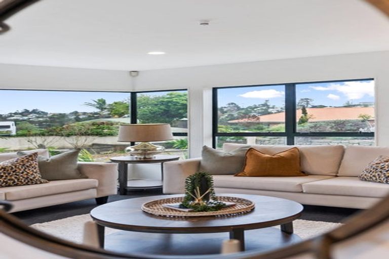 Photo of property in 7 Wentwood Place, Torbay, Auckland, 0630